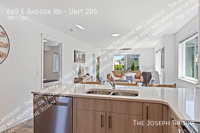 Foto del edificio - 669 E Badger Rd