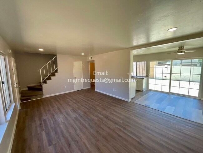 Photo - 16830 Village Ln Apartment