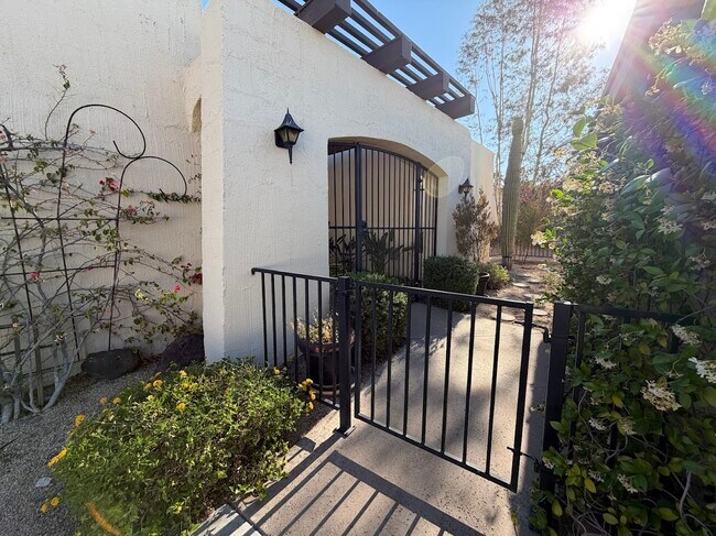 Foto del edificio - 37801 N Cave Creek Rd