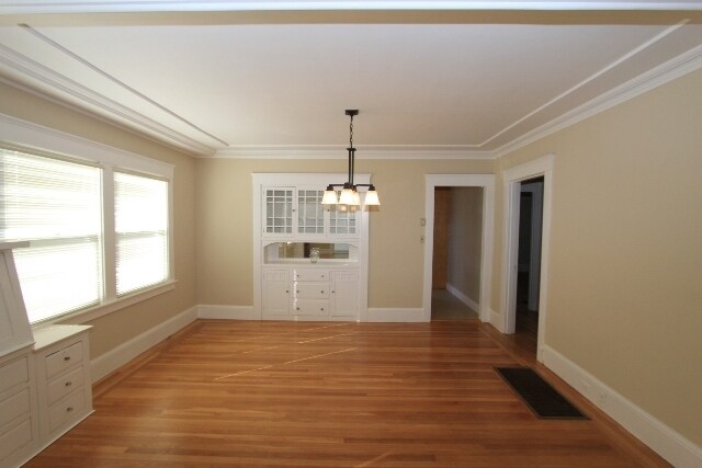 Building Photo - Lake Merritt California Craftsman 2-plus B...
