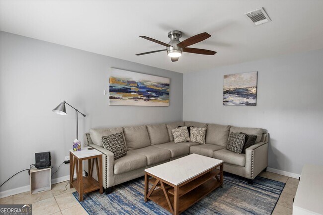Foto del edificio - 1500 Pine Log Rd NE