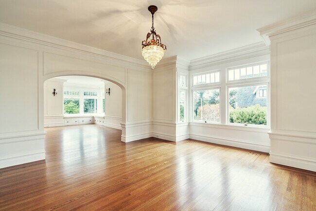 Building Photo - 2885 Union St