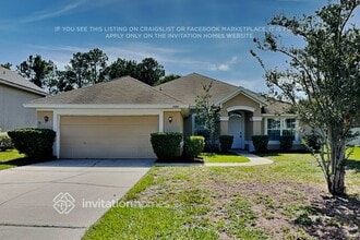 1033 Dunstable Ln