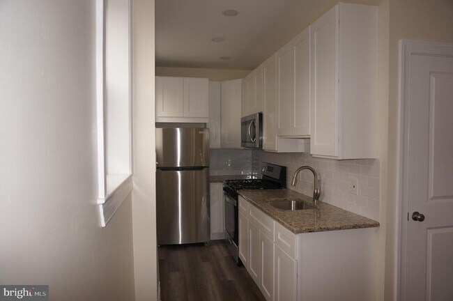 Building Photo - 4229 Rhawn St