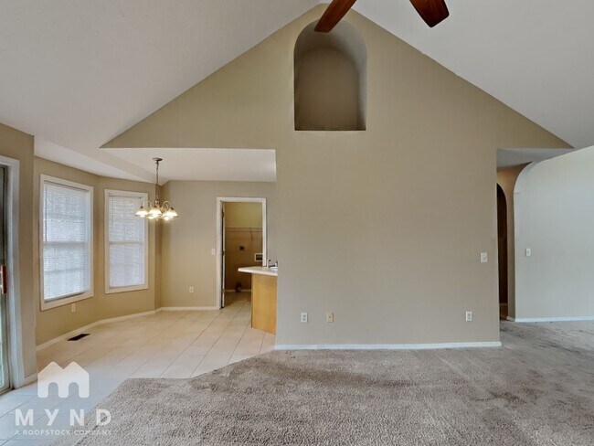 Building Photo - 409 Cottage Pl