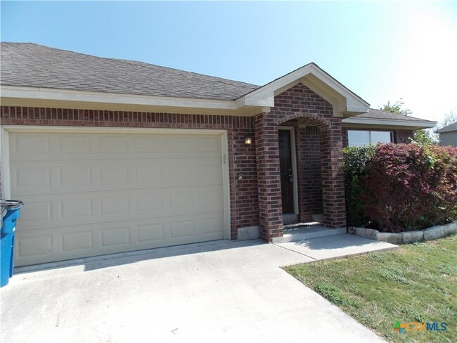Building Photo - 3031 Douglas Fir Dr