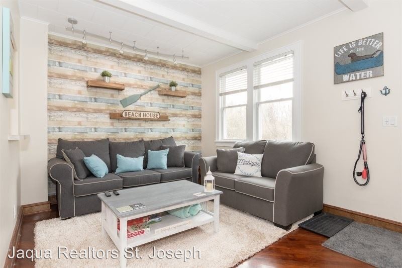 Primary Photo - 1 br, 1 bath House - 7363 N North Shore Drive