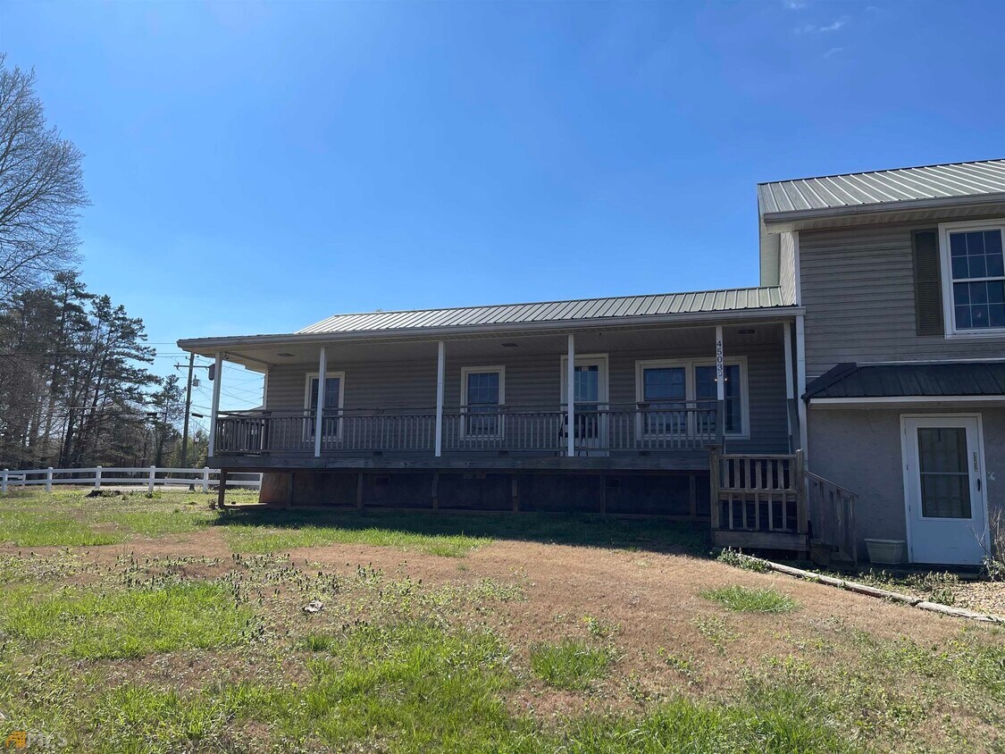 4503 Scenic Mountain Dr SE, Acworth, GA 30102 Townhome Rentals in