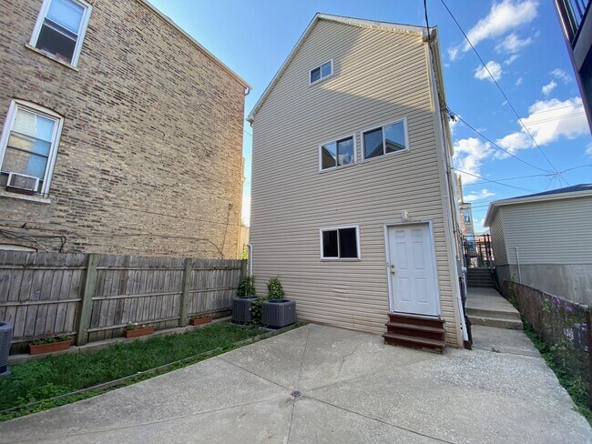 Front of Rear Building - 2212 W 21st Pl