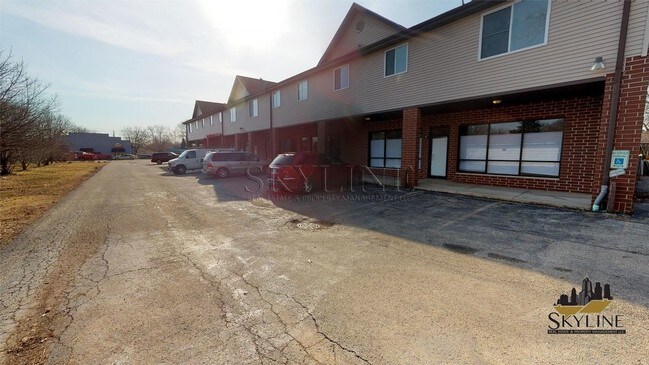 Foto del edificio - 1016 N. Sheridan Road Unit D