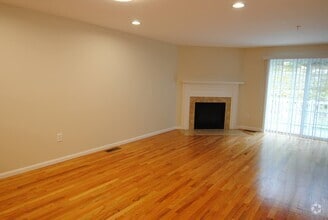 Building Photo - 109 Overlook Cir