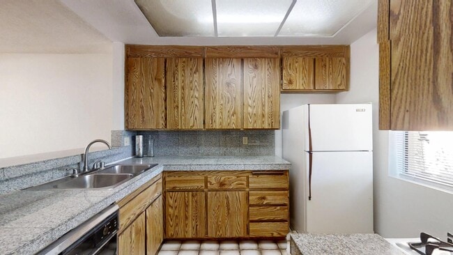 Foto del edificio - 48255 Monroe St