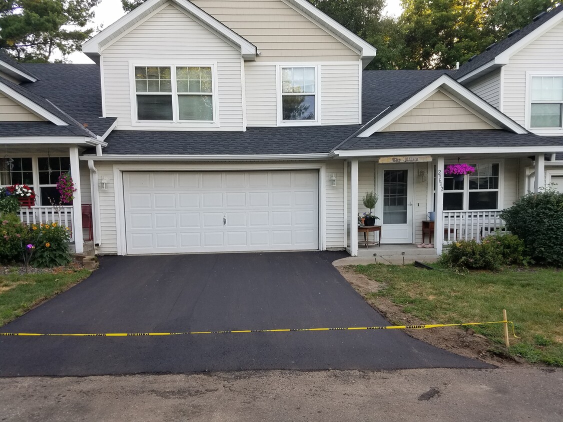 Foto principal - 29642 North Ct
