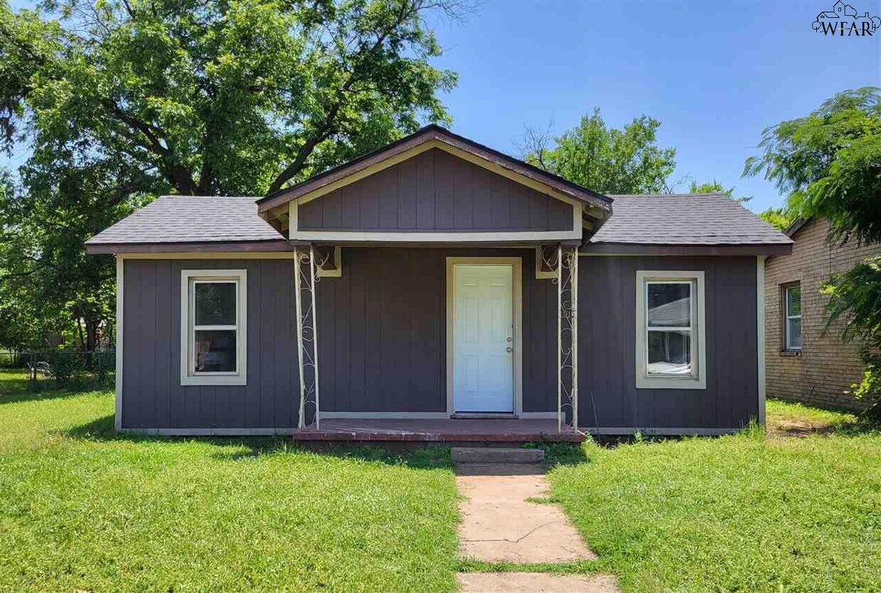 Foto principal - 1015 Roosevelt St