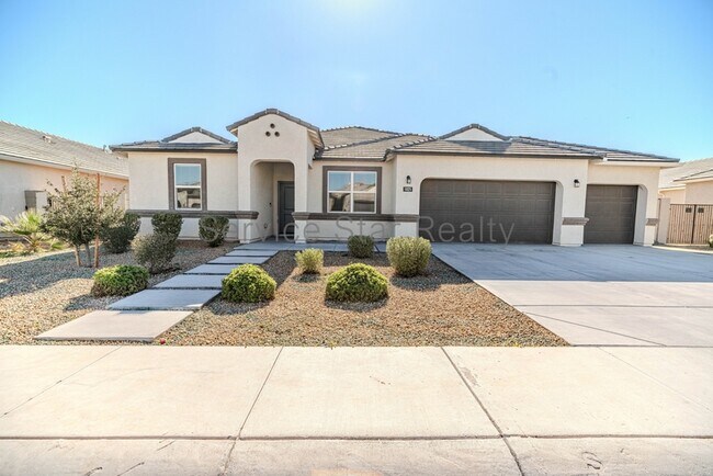 Foto del edificio - 1025 W Castle Ct
