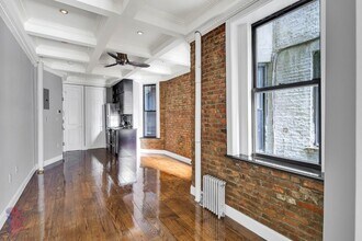 Building Photo - 3 W 103rd St