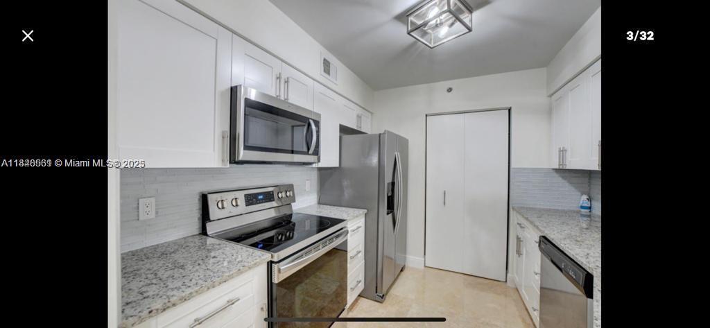 Foto principal - 3259 Clint Moore Rd