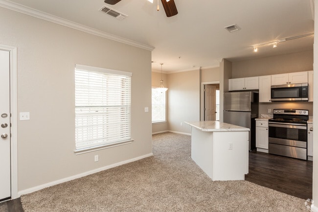 1HAB, 1BA - 843 ft² - Sala de estar y cocina - The Oaks at Bentwater