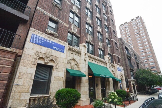 Building Photo - 612 W Patterson Ave
