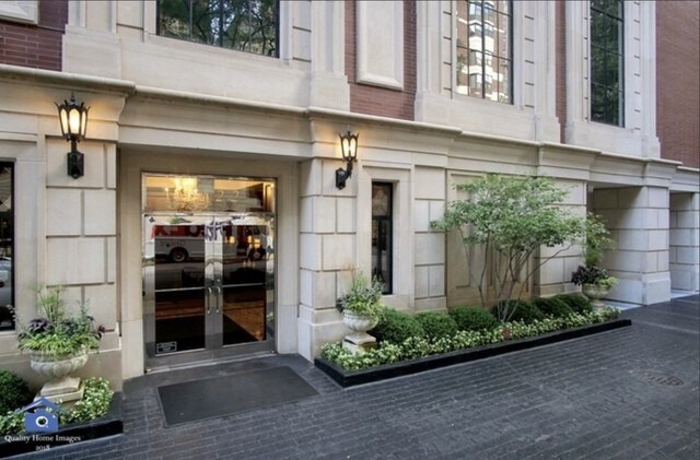 Foto principal - 1122 N Dearborn St