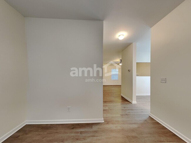 Foto del edificio - 5 Silverbrook Ct