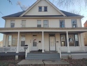 Building Photo - 619-621 23rd St