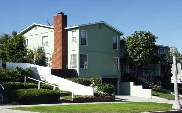 Primary Photo - 7801-7809 Airport Blvd