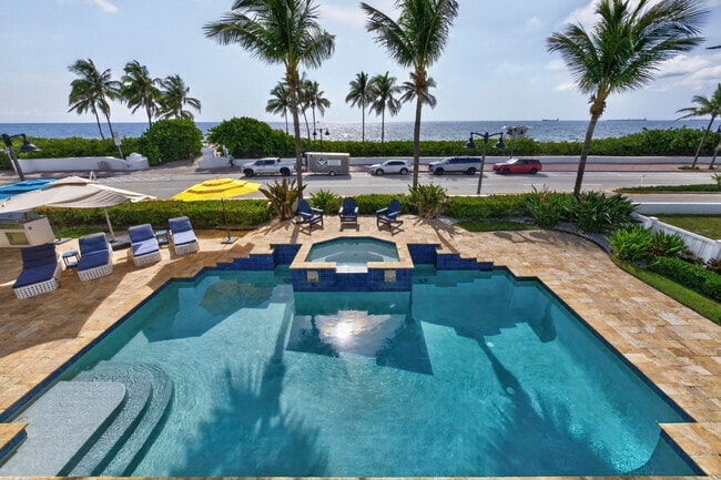 Building Photo - 1799 N Fort Lauderdale Beach Blvd