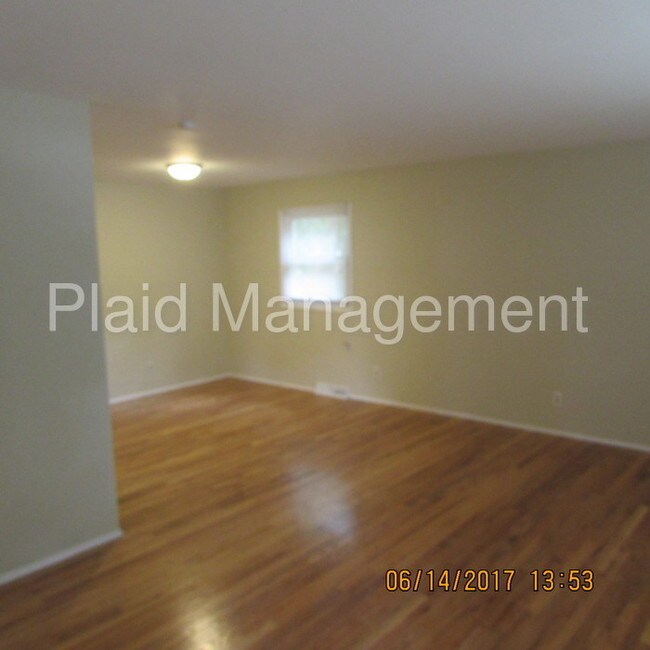 Foto del edificio - 1620 NW 66th Ter