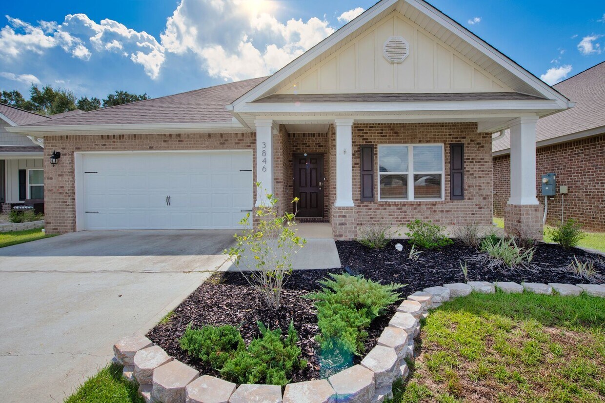 Foto principal - Beautiful Hawks Landing 4/2 Available June...