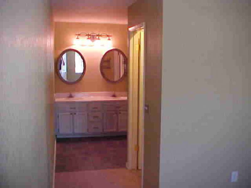 Building Photo - 9436 Newington Way