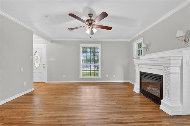 Foto del edificio - 3766 Winfield Ave