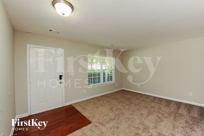 Building Photo - 3320 Ragan Ct