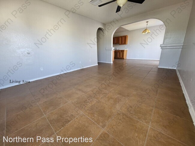 Foto del edificio - 4 br, 2 bath House - 11836 Belfry Park