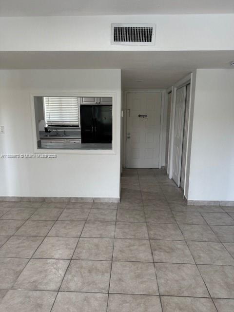 Foto del edificio - 153 Lakeview Dr
