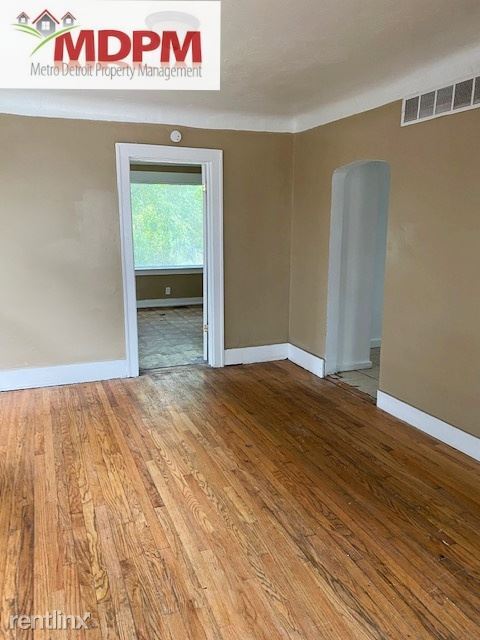 Building Photo - 3 br, 1 bath House - 15846 Wisconsin St