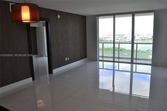 Building Photo - 50 Biscayne Blvd