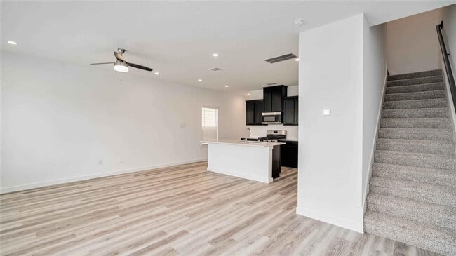 Building Photo - 2908 Crown Gate Dr