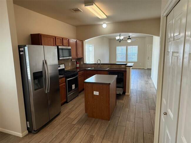 Foto del edificio - 20515 Sycamore Crest Ln