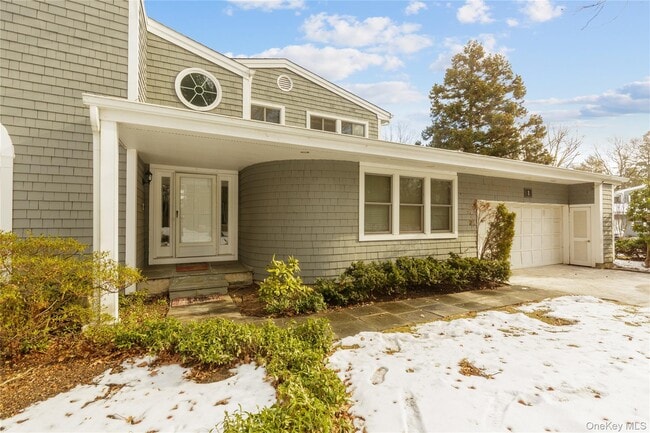 Building Photo - 1 Tiffany Cir