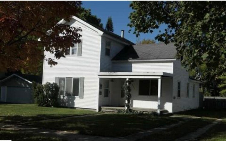 Building Photo - 111 Cedar Ave