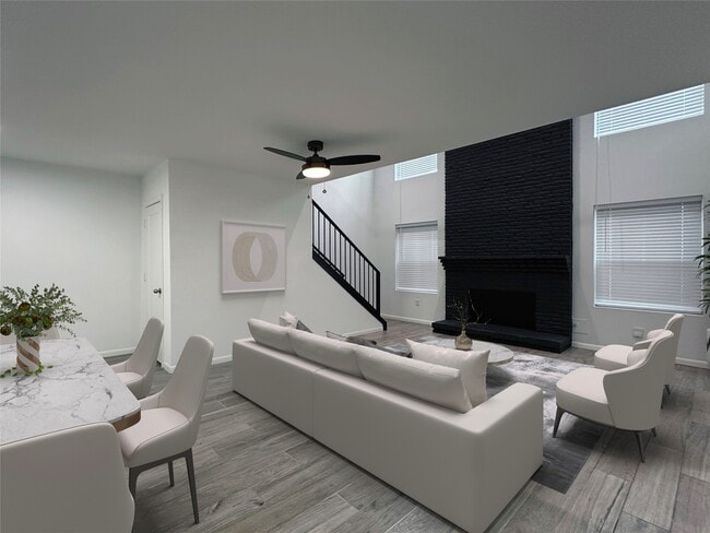 Building Photo - 5528 Beverly Hill St