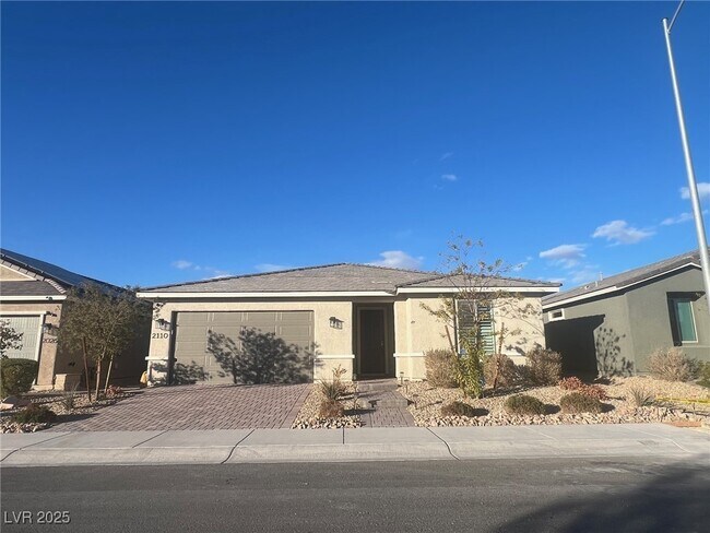 Building Photo - 2110 Millergrove Ave
