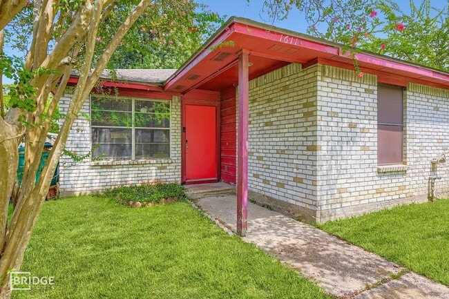 Foto del edificio - 1611 Hazelwood St