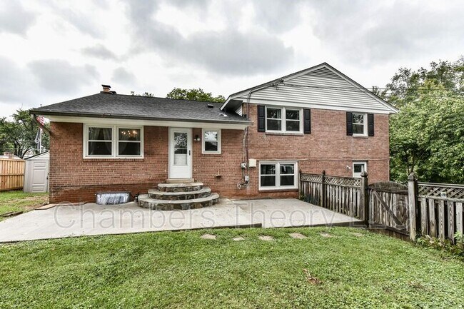 Building Photo - 6158 Loch Raven Dr
