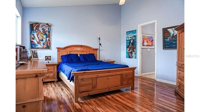 Foto del edificio - 205 Nicholson Dr