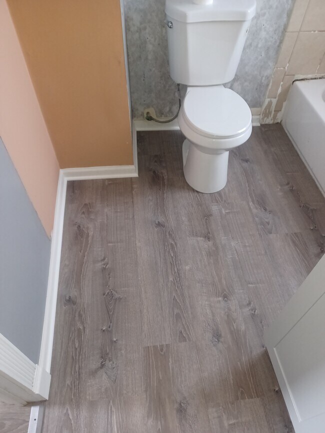 Foto del edificio - 5811 S Kolmar Ave