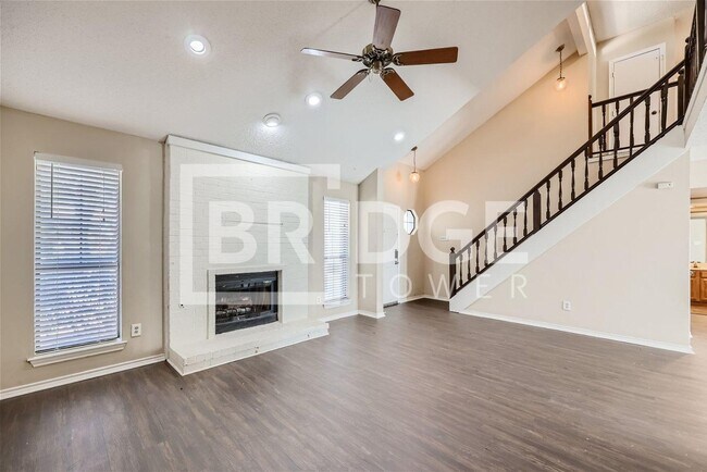 Building Photo - 322 Antler Court