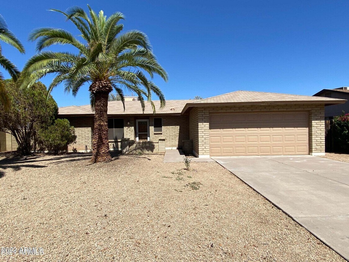 Foto principal - 1913 N Bullmoose Dr