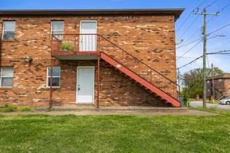 Building Photo - 324 State St